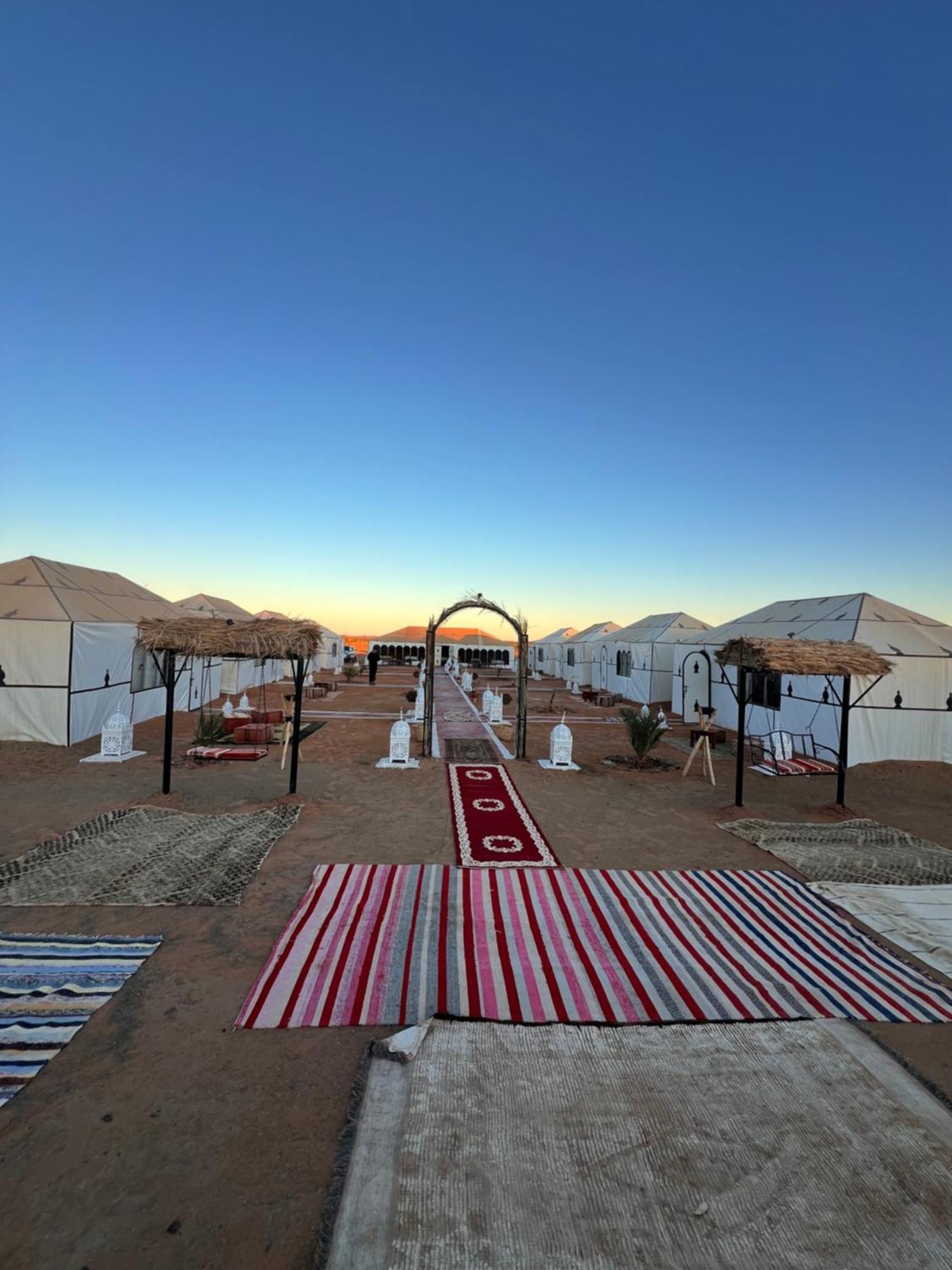 Diamante Luxury Camp Hotel เมอร์ซูกา ภายนอก รูปภาพ